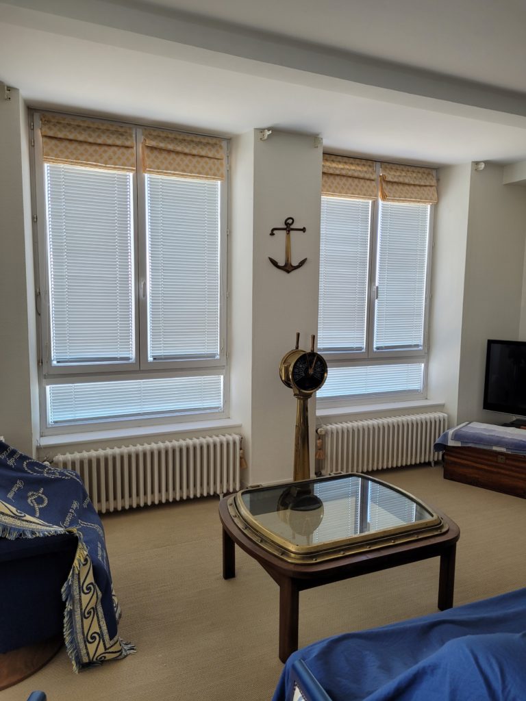Baie Ouest Menuiserie Interieure Rennes Store Interieur 11