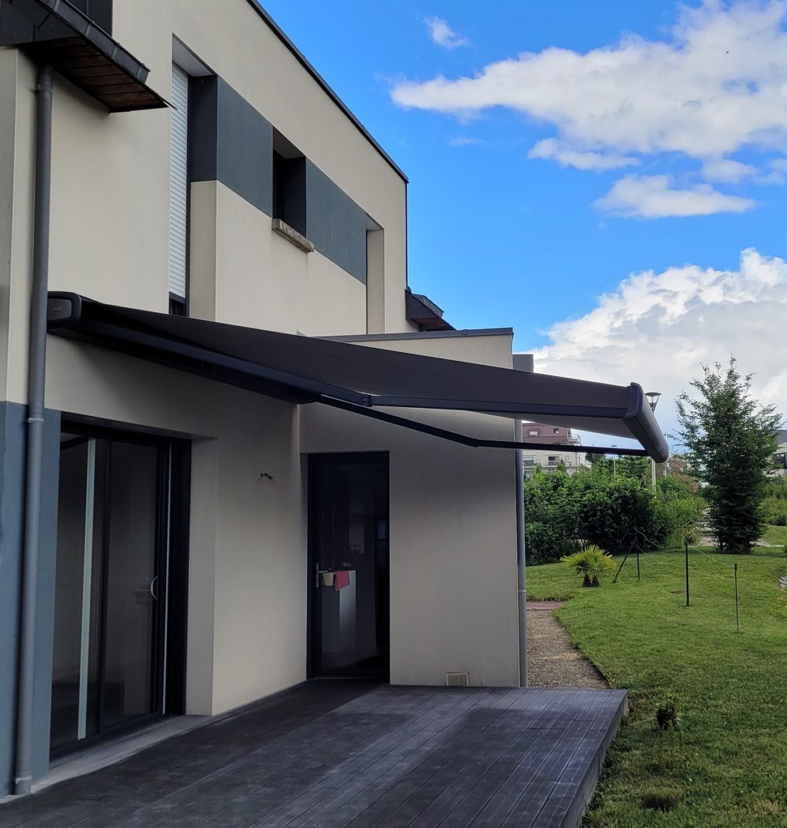 BAIE OUEST Menuiserie Interieure Rennes Stores Exterieur 14