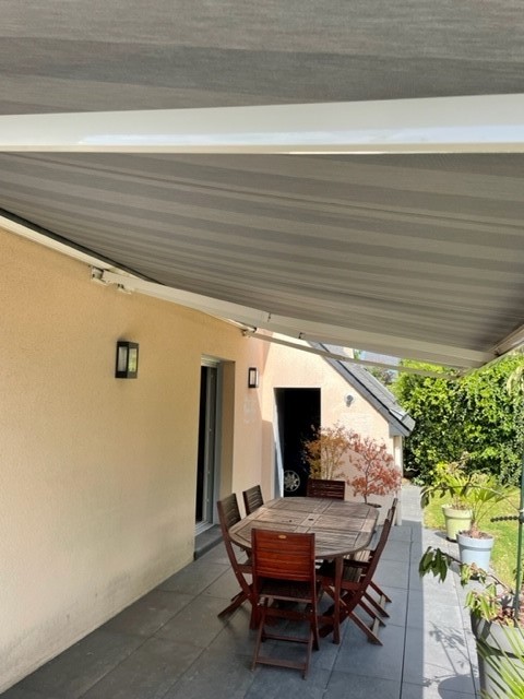 BAIE OUEST Menuiserie Interieure Rennes BAIE OUEST STORE BANNE 001