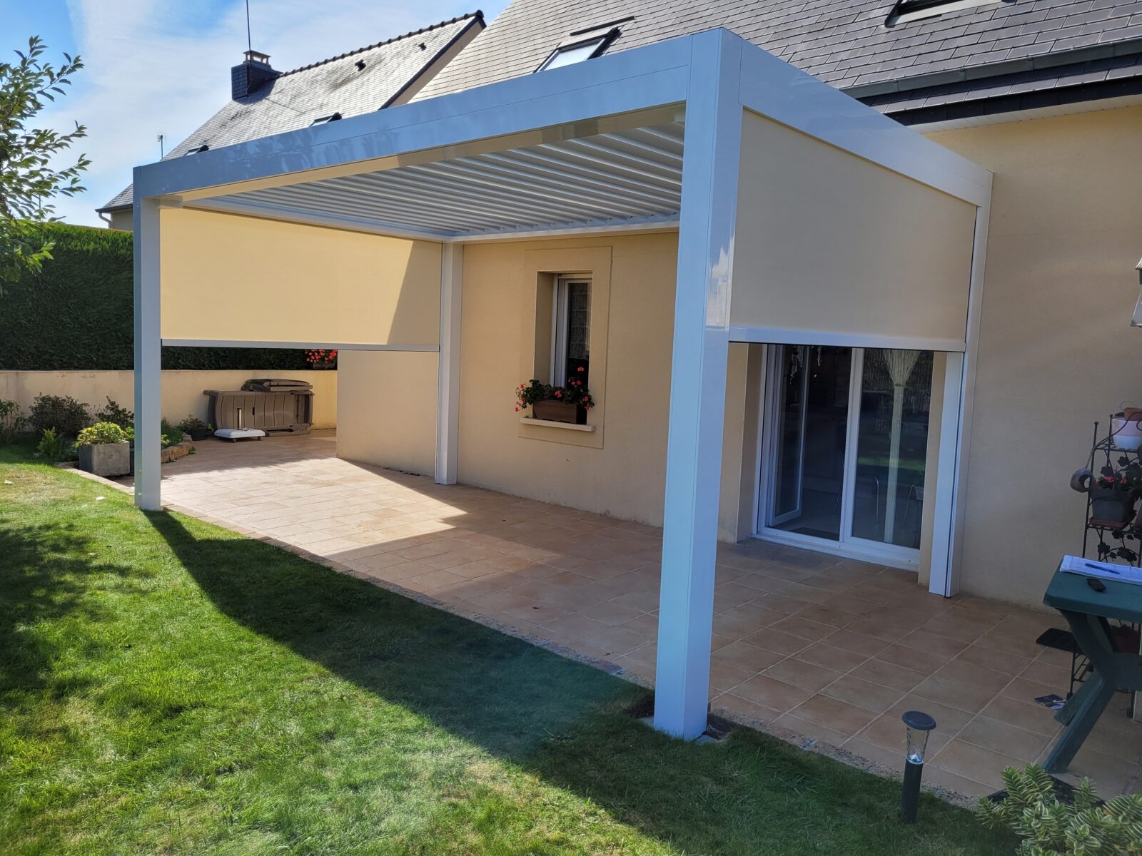 BAIE OUEST Menuiserie Interieure Rennes BAIE OUEST PERGOLAS SM03
