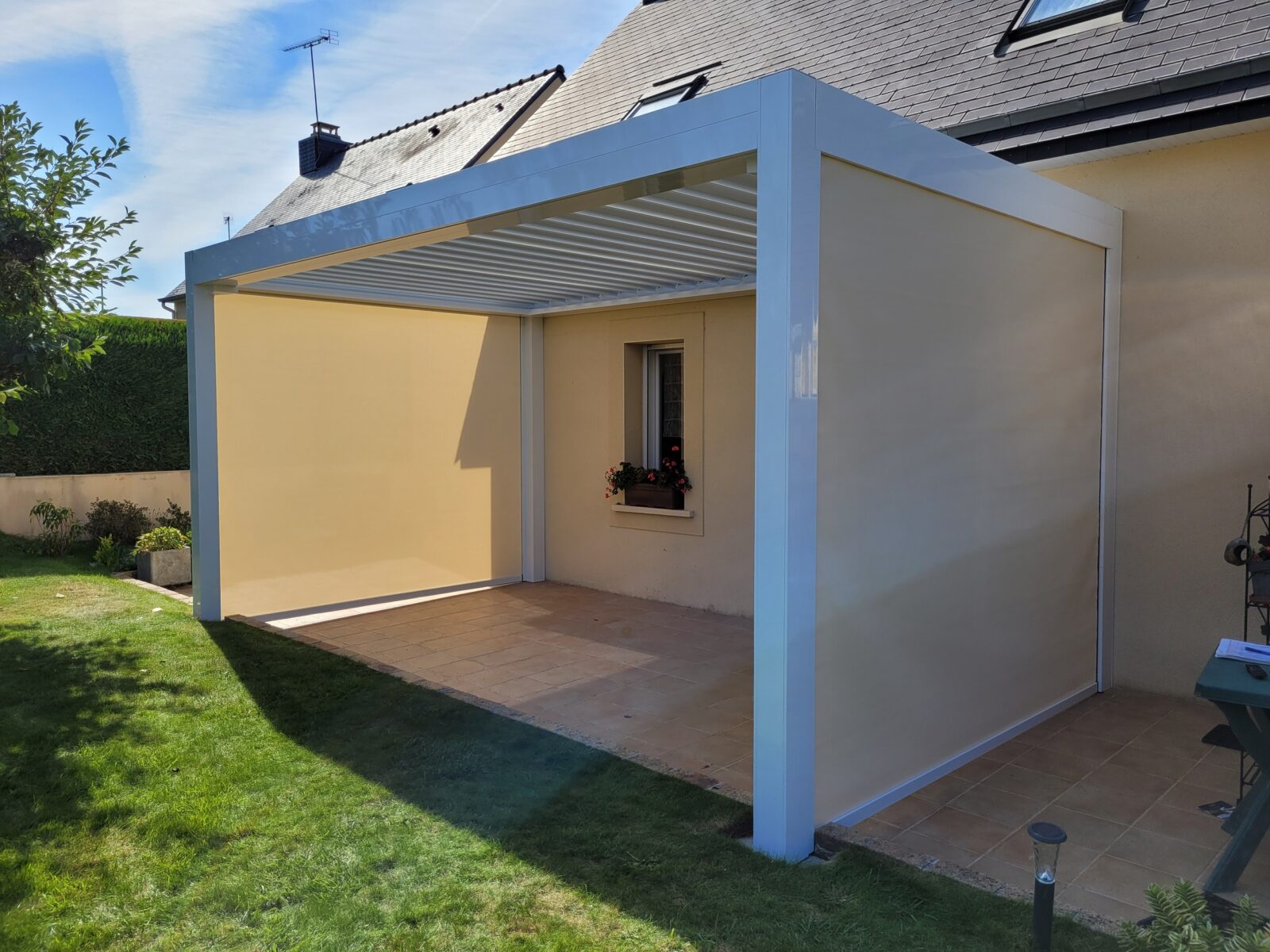 BAIE OUEST Menuiserie Interieure Rennes BAIE OUEST PERGOLAS SM04