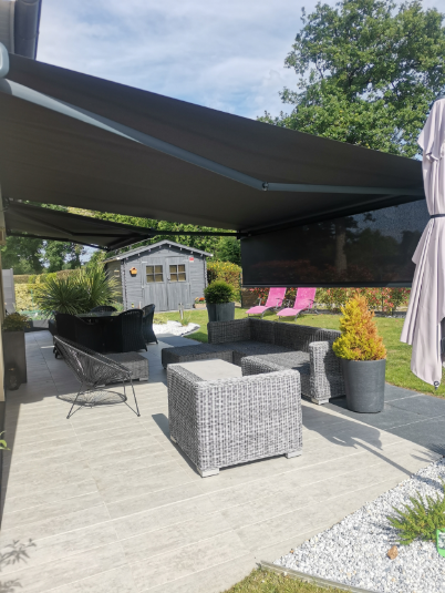 BAIE OUEST Menuiserie Interieure Rennes BAIE OUEST STORE BANNE BOSJIMG 20220602 174409
