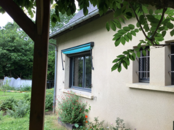 BAIE OUEST Menuiserie Interieure Rennes BAIE OUEST STORE EXTERIEUR RE03