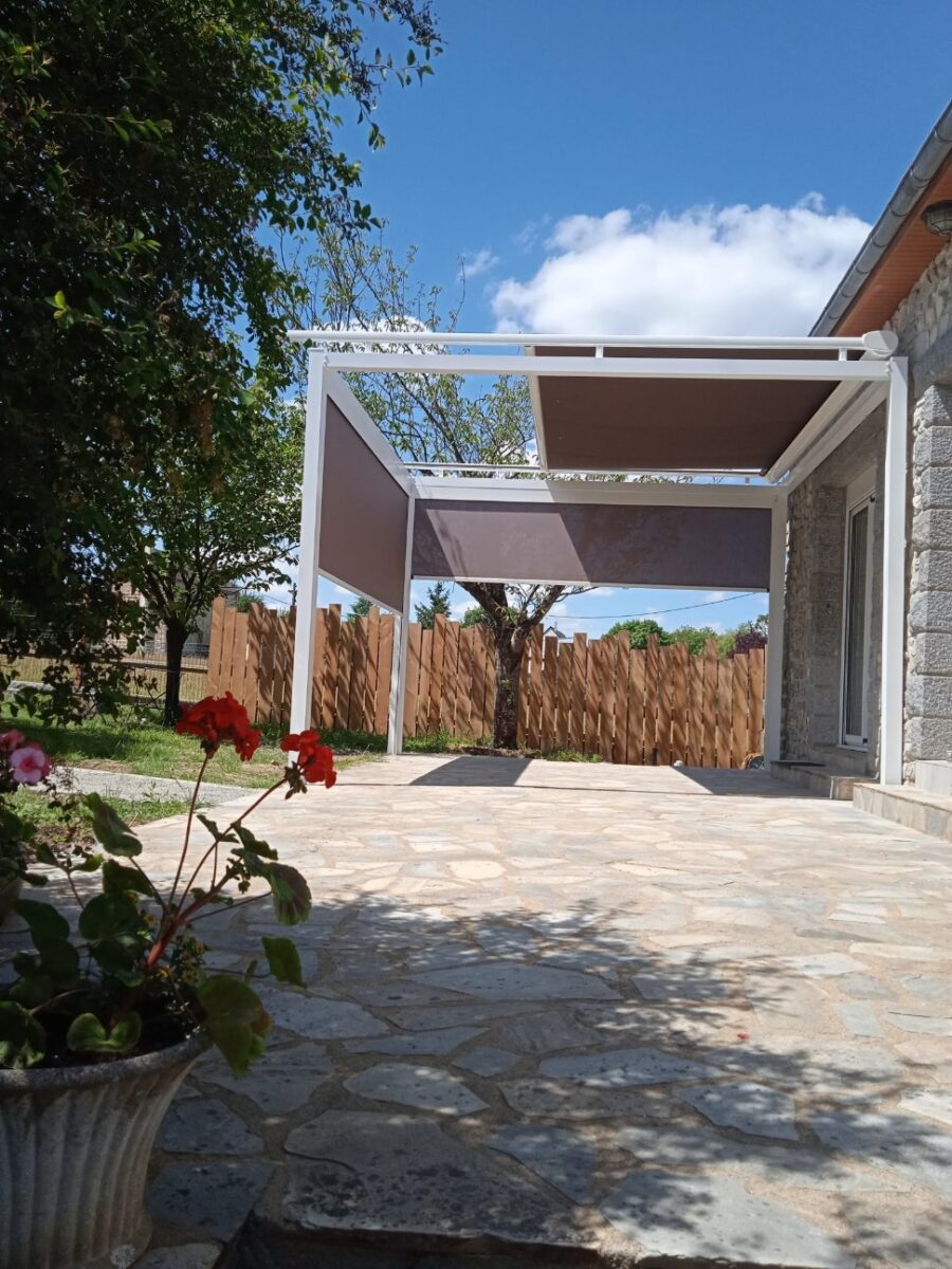 BAIE OUEST Menuiserie Interieure Rennes BAIE OUEST STORE EXTERIEUR STRUCTURE BOSJIMG 20220602 180451