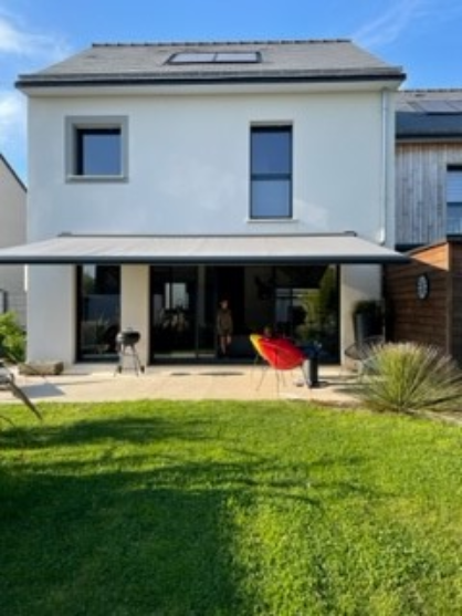 BAIE OUEST Menuiserie Interieure Rennes STORE EXTERIEUR BAIE OUEST BOSJ04