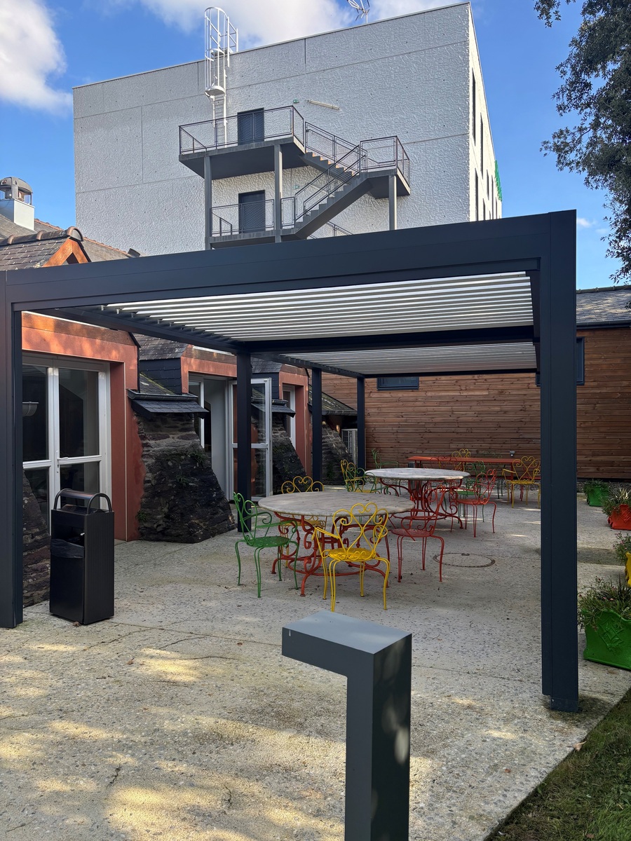 Baie Ouest Menuiserie Interieure Rennes BAIE OUEST PERGOLA 3