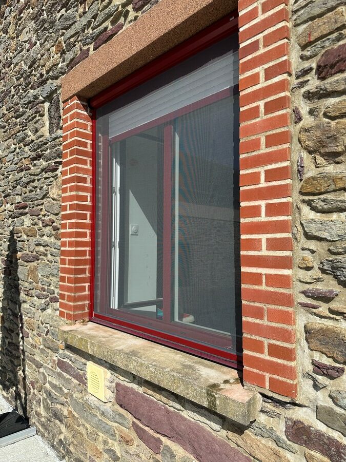 Baie Ouest Menuiserie Interieure Rennes MOUSTIQUAIRE BAIE OUEST 4