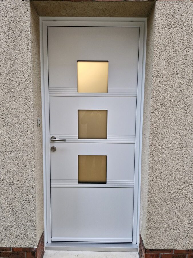 Baie Ouest Menuiserie Interieure Rennes PORTE D ENTREE BAIE OUEST 20241218 165504